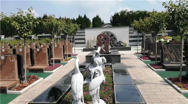 西安漢皇樹葬墓園位于哪里，其環(huán)境如何？