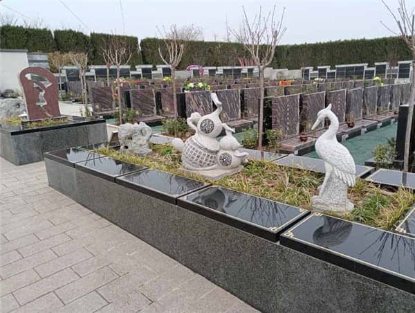 閻良漢皇樹葬墓園百福園：綠色殯葬新選擇，讓愛永恒安息！