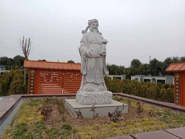 西安閻良漢皇樹葬墓園的具體位置在哪里，其周邊交通情況如何？
