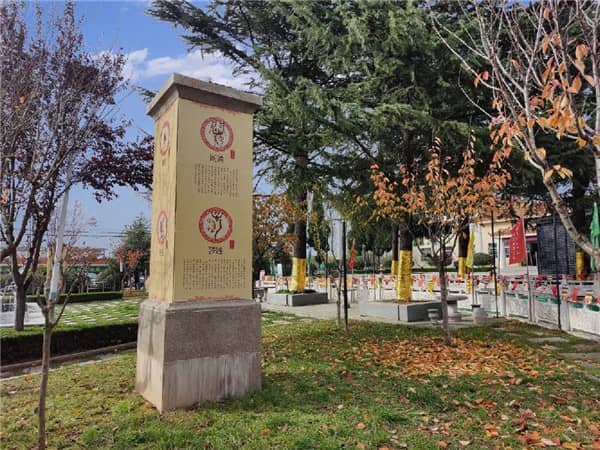 在選擇壽陽(yáng)山墓園的墓地時(shí)，家庭應(yīng)該考慮哪些因素？