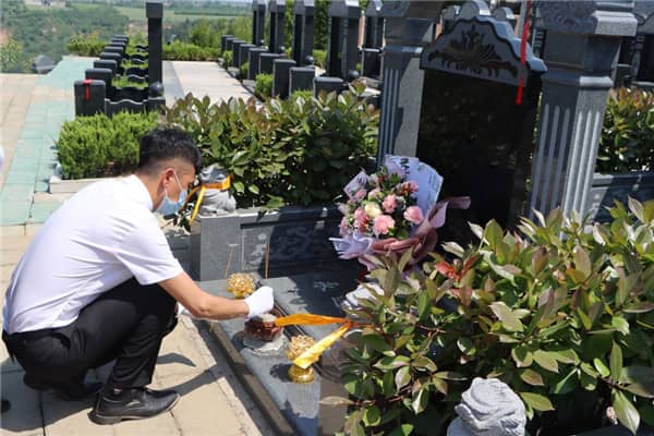 西安壽陽山墓園的園區(qū)面積有多大？