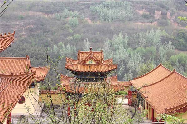 西安南郊正規(guī)壽陽山墓園:守護(hù)先輩的安寧