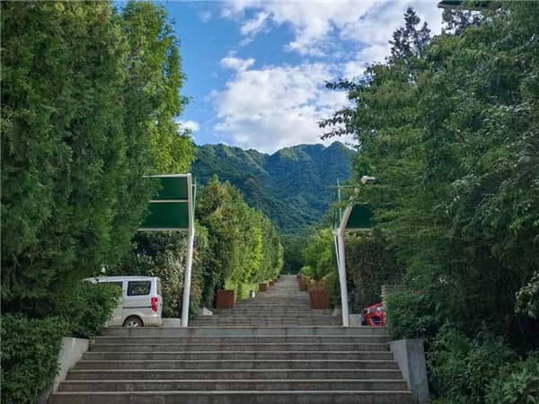 西安九龍山公墓通常會(huì)推出哪些類型的優(yōu)惠政策和活動(dòng)？