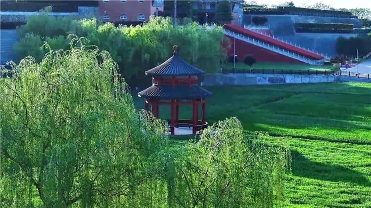 西安霸陵陵園有哪些生態(tài)葬？價格是多少錢