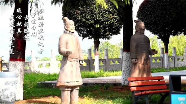 西安霸陵墓園新區(qū)報(bào)價(jià)因墓地類型、位置、面積