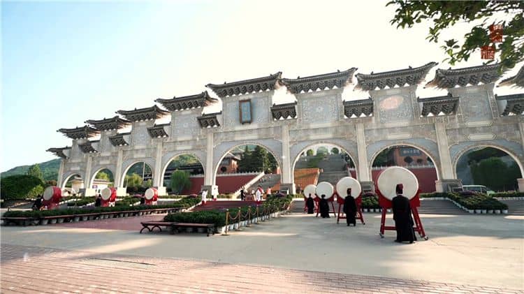 西安霸陵墓園新區(qū)的交通狀況如何？