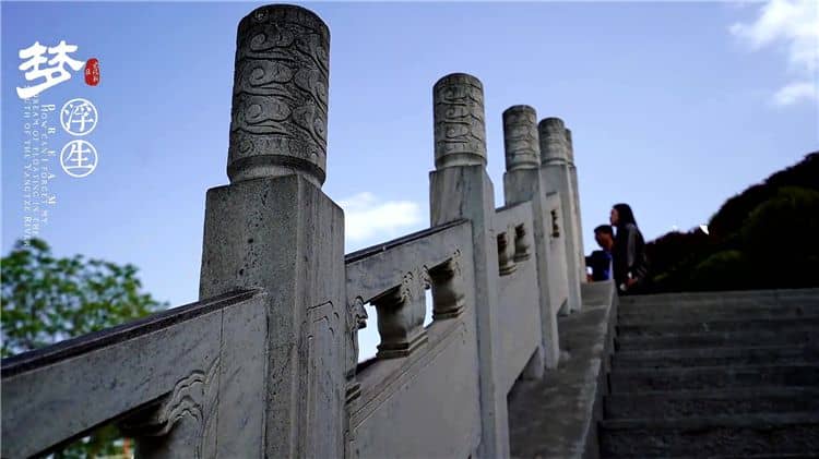 西安霸陵墓園新區(qū)：打造優(yōu)質殯葬服務的典范
