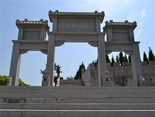西安高橋墓園的服務(wù)電話，守護(hù)家族的根基