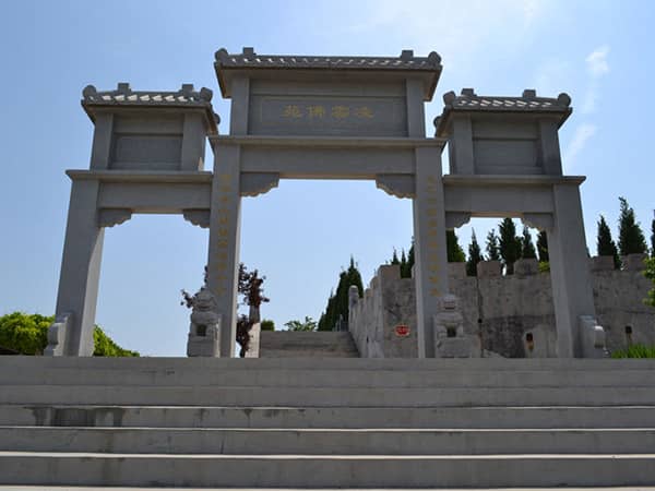 西安高橋墓園全景，省心又實惠！